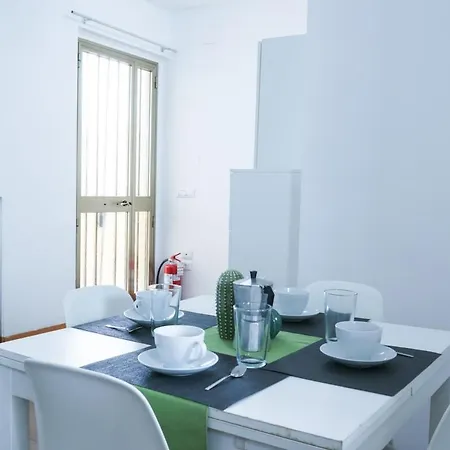 Apartment Vincenzo Centro *